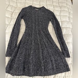 Winter sweater dress, gray color size xs, like new!